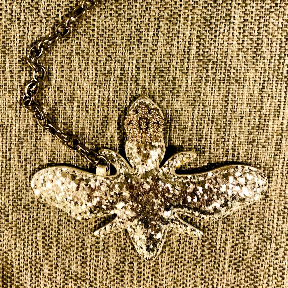 My Flat in London Queen Bee charm- Hard to Find!